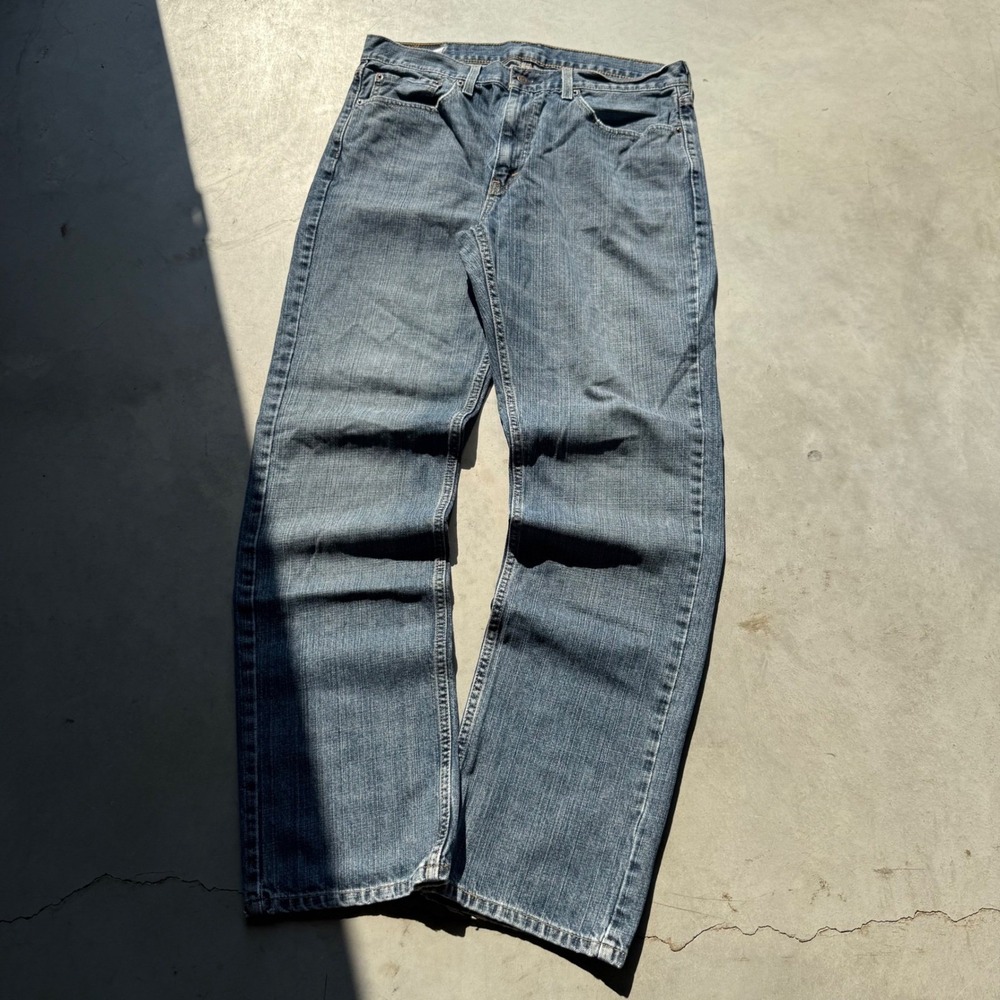 Levis 559 Relaxed Straight Leg Jeans Mens 34x32 Medium Wash Blue Denim